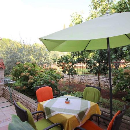 Apartment In Porec/Istrien 37093 Bagian luar foto