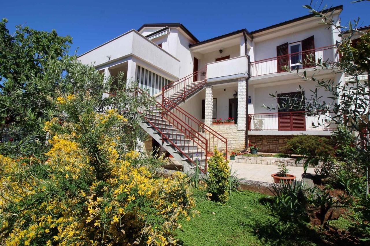 Apartment In Porec/Istrien 37093 Bagian luar foto