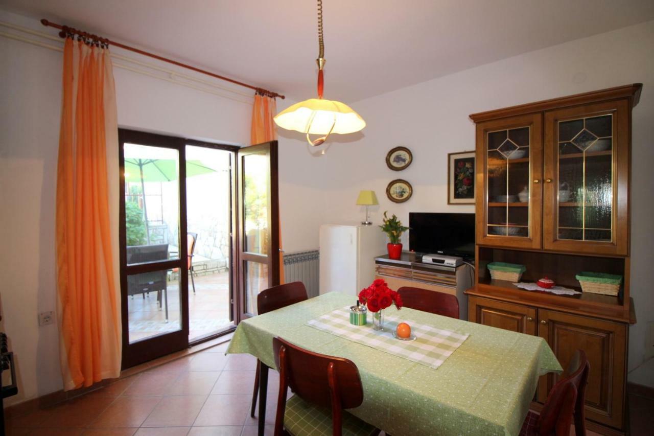 Apartment In Porec/Istrien 37093 Bagian luar foto
